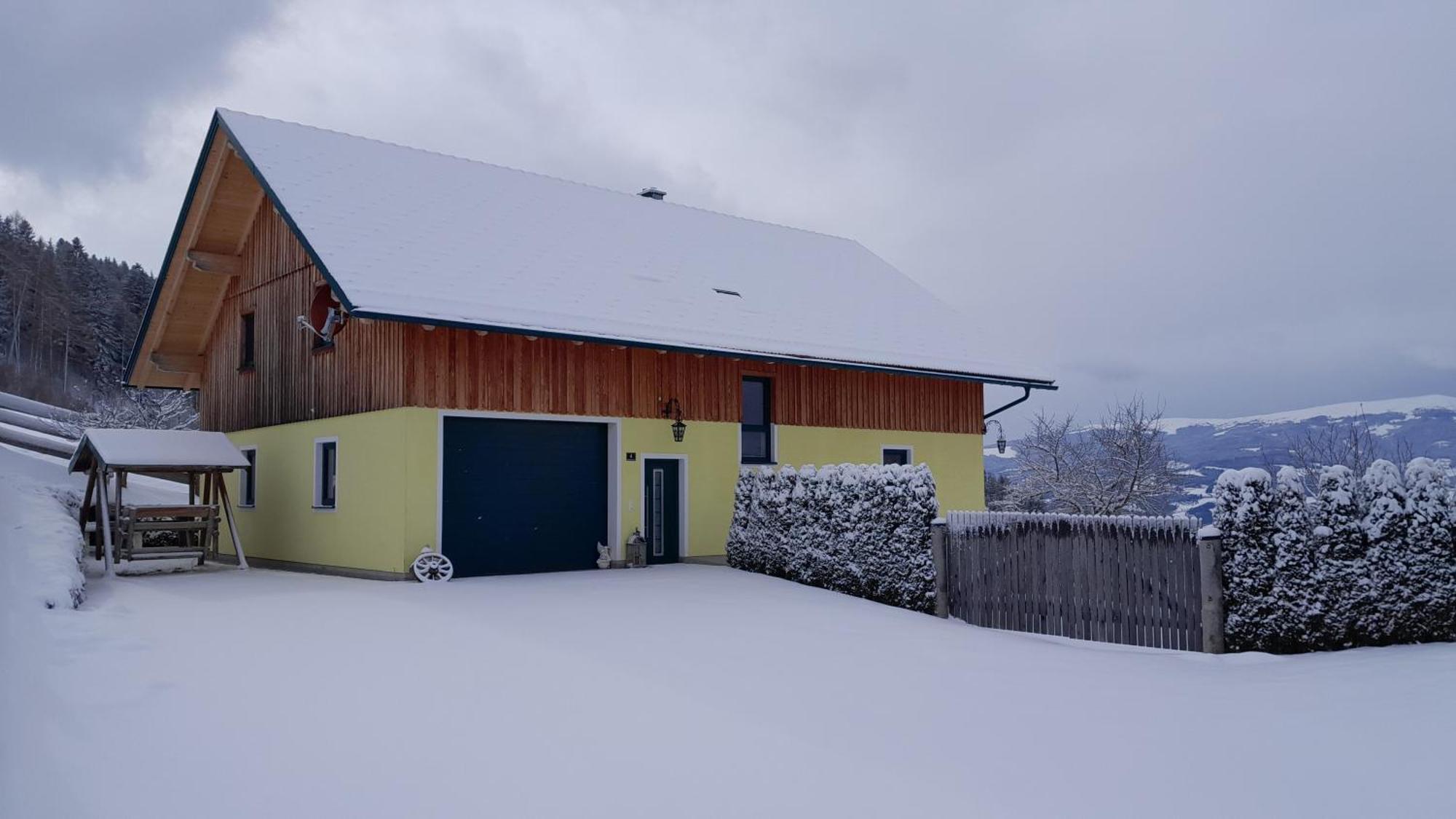 Almferienhaus Russmann Frantschach ภายนอก รูปภาพ