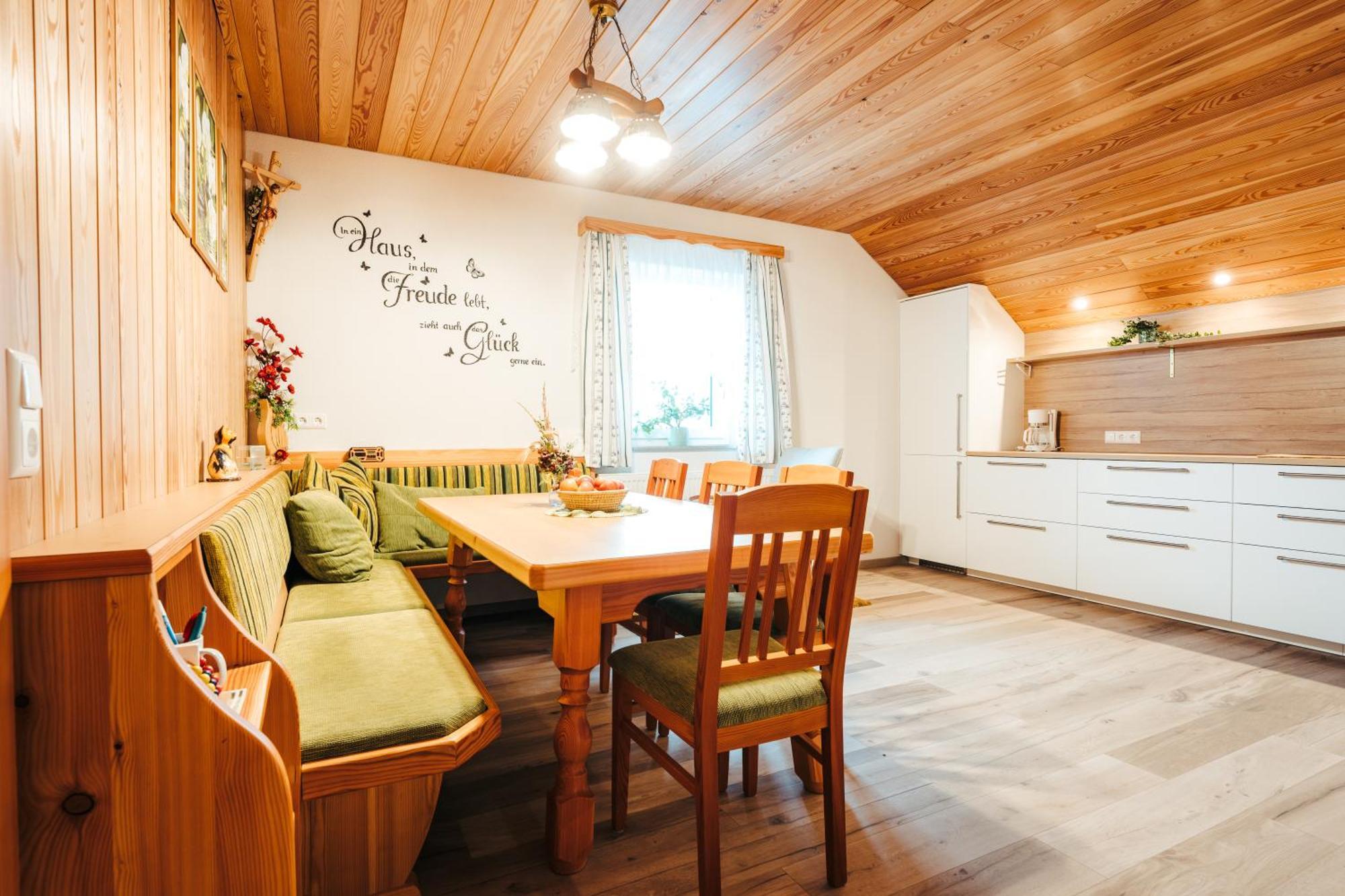 Almferienhaus Russmann Frantschach ภายนอก รูปภาพ